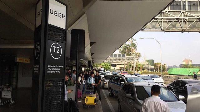 Retirada das Malas & Uber para o Aeroporto
