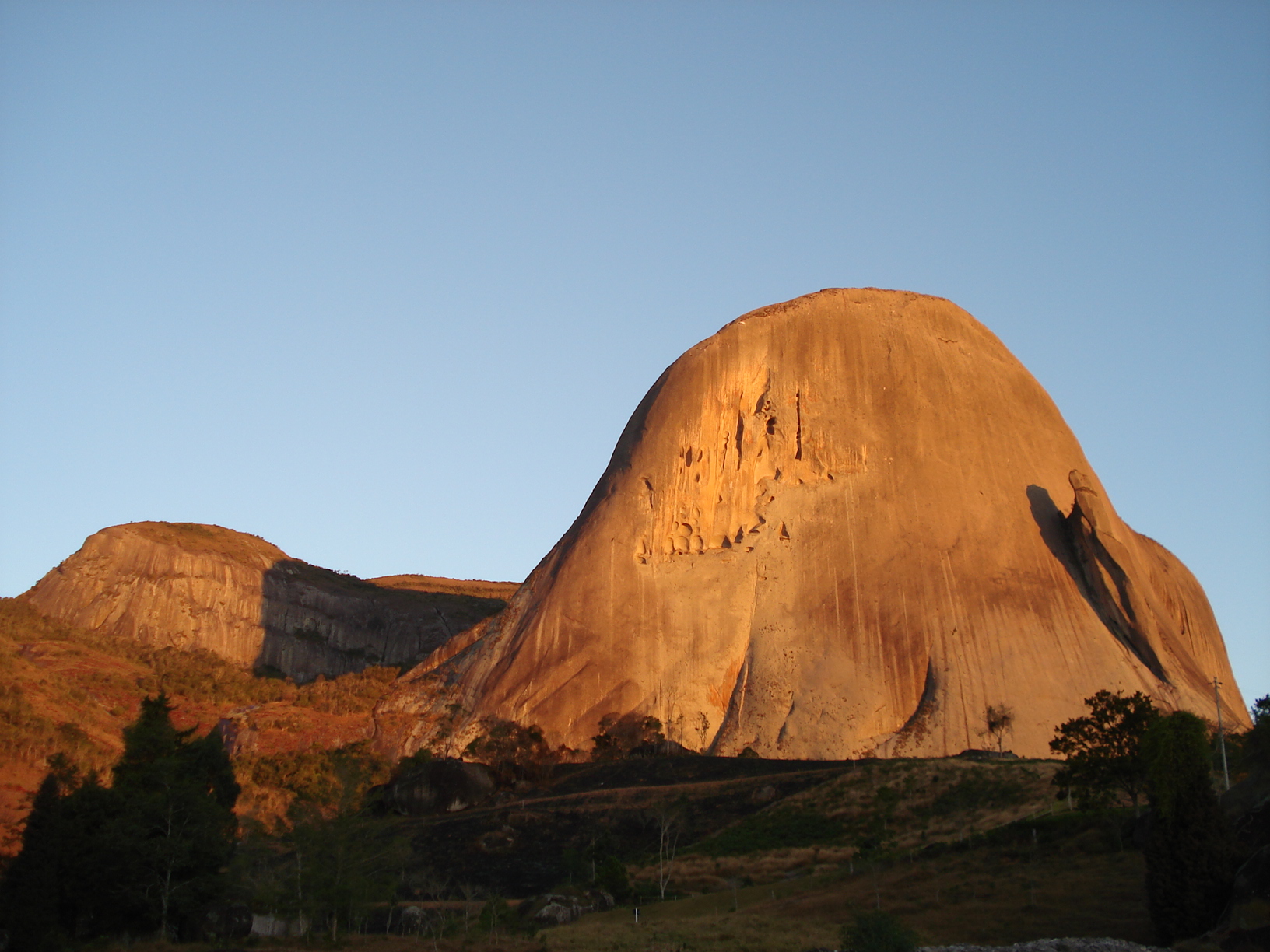Trilha do Parque Estadual da Pedra Azul & Piscinas Naturais
